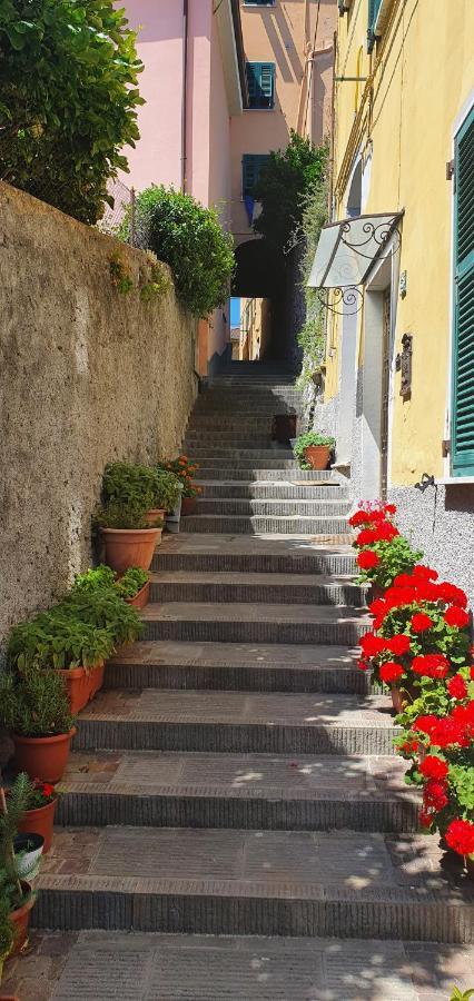 Dalla Raffy La Spezia Extérieur photo