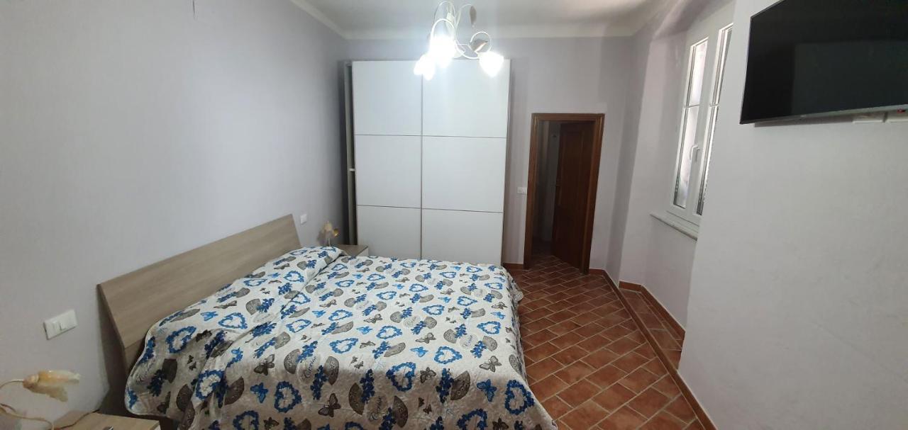 Dalla Raffy La Spezia Extérieur photo